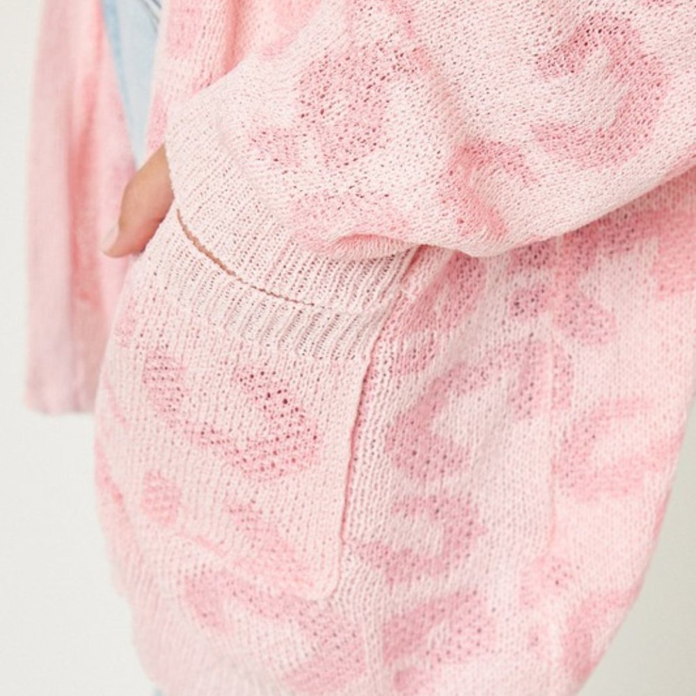 Oversized Pink Lightweight Leopard Knit Cardigan - Picture 5 of 10